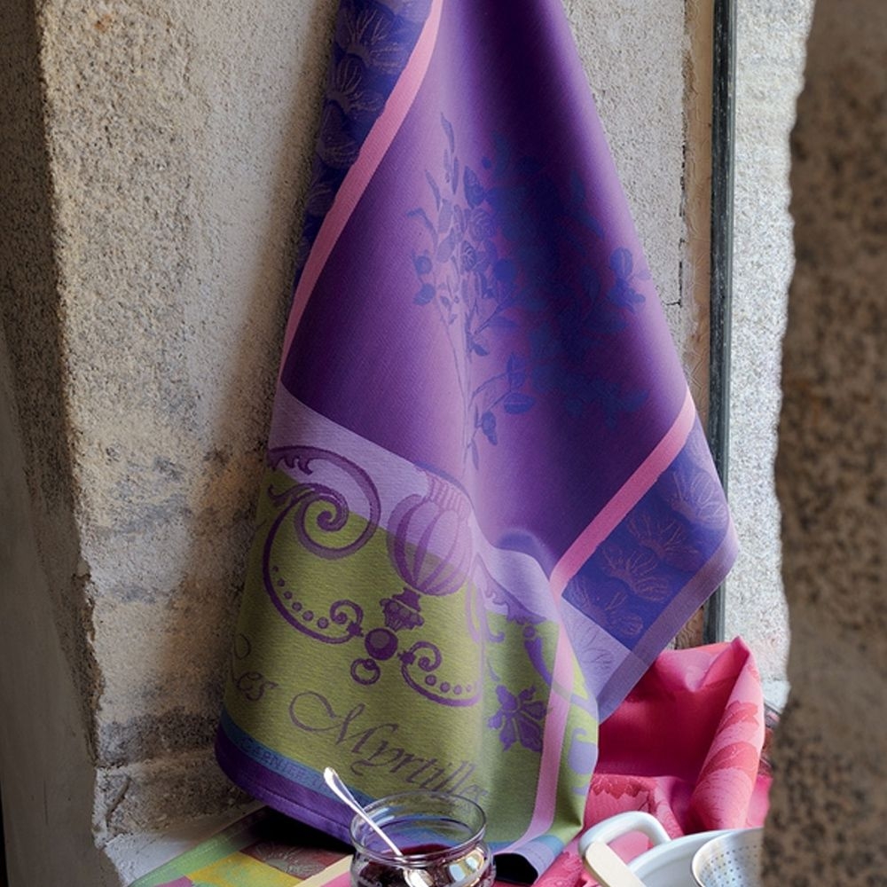Garnier-Thiebaut Kitchentowels - Myrtilles Violet Garnier-Thiebaut Kitchentowels - Myrtilles Violet