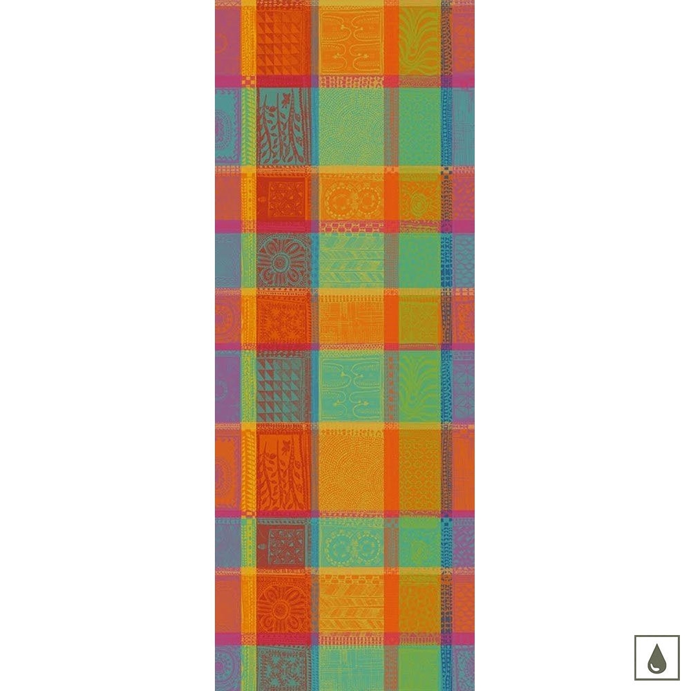 Garnier Thiebaut - Table Runner - Mille Wax Créole Garnier Thiebaut - Table Runner - Mille Wax Créole