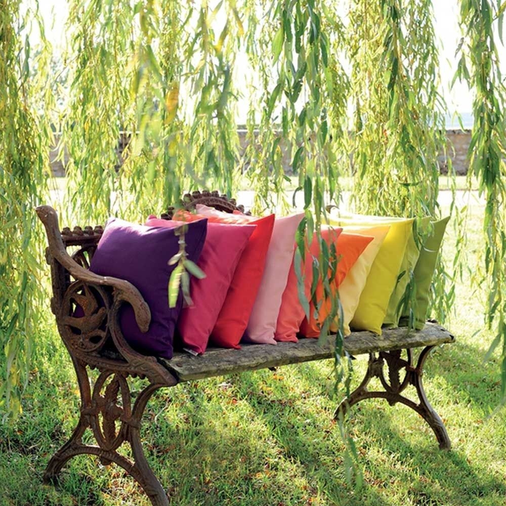 Garnier-Thiebaut - cushion cover - Confettis 50 x 50 cm - different colours