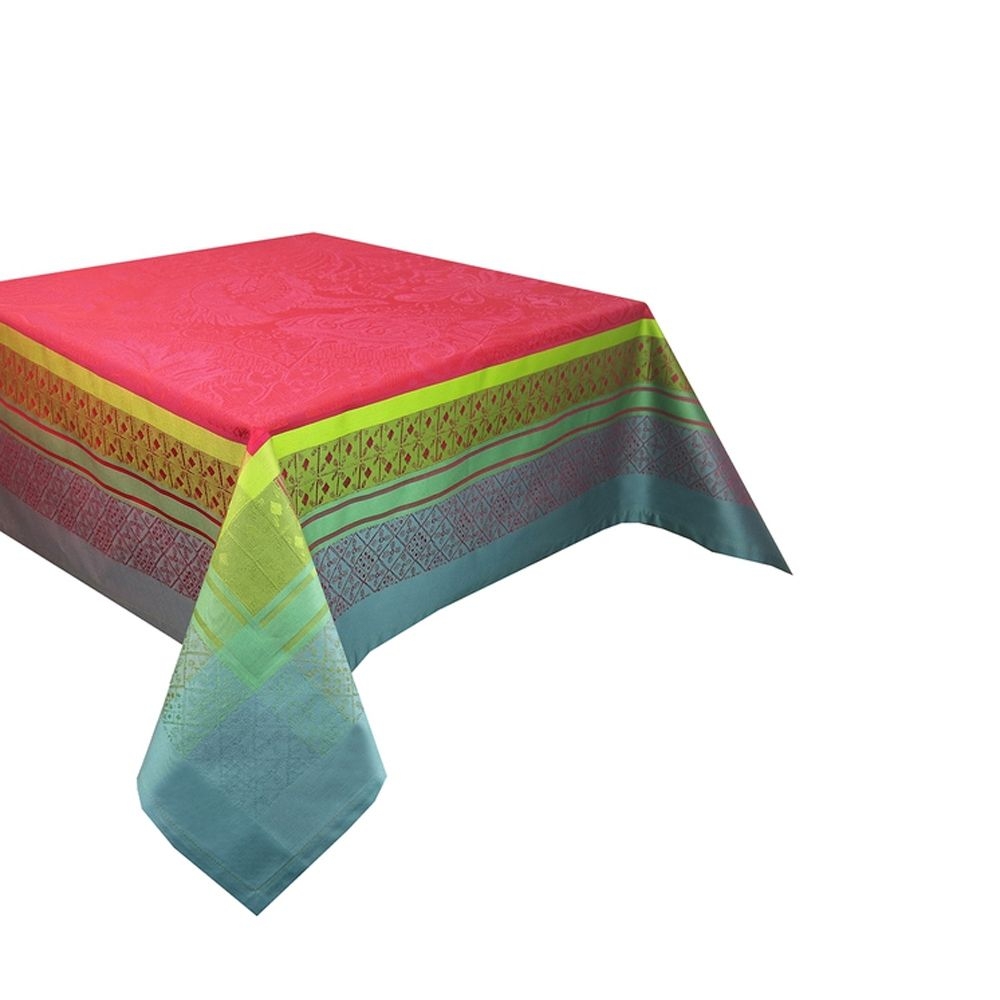 Garnier-Thiebaut Tablecloth - Isaphire Rubis - GS - different sizes Garnier-Thiebaut Tablecloth - Isaphire Rubis - GS - different sizes