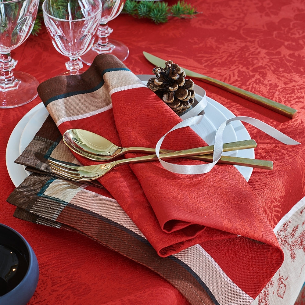 Garnier-Thiebaut Napkin - Couronne de Noel Rouge Garnier-Thiebaut Napkin - Couronne de Noel Rouge