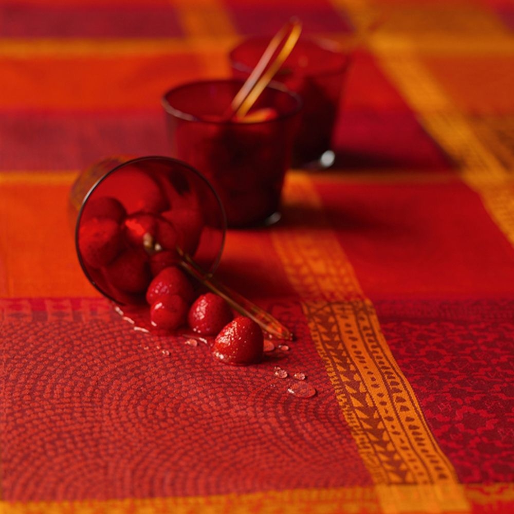 Garnier-Thiebaut Tablecloth - Mille Wax Ketchup - oB - different sizes Garnier-Thiebaut Tablecloth - Mille Wax Ketchup - oB - different sizes